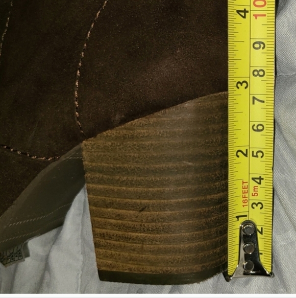 Brown Suede Women's Boots - Picture 8 of 8